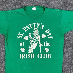Vintage St Patty's Day T-Shirt Mens Size L Green Irish Club USA Holiday Graphic